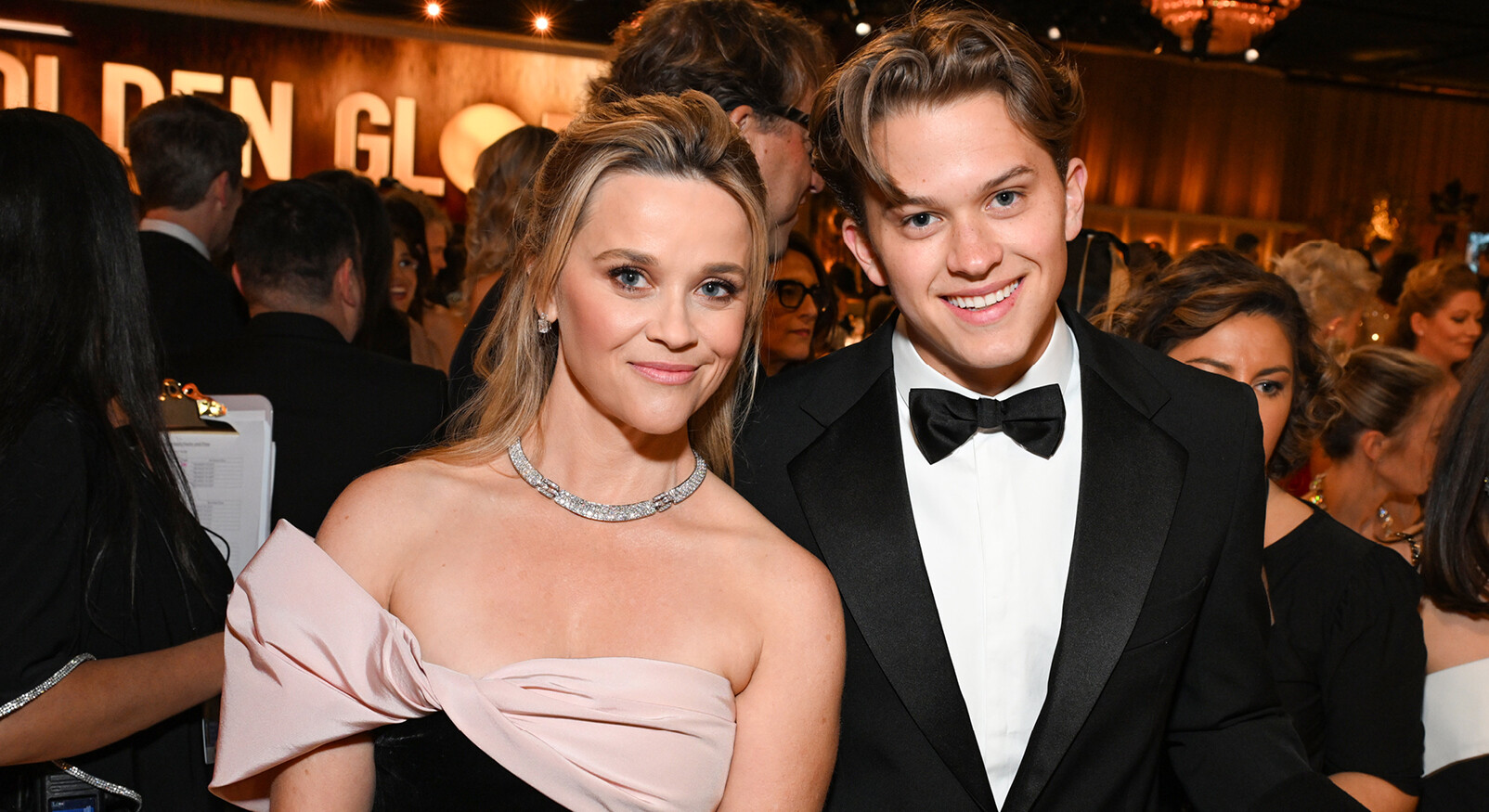 Reese Witherspoon met zoon