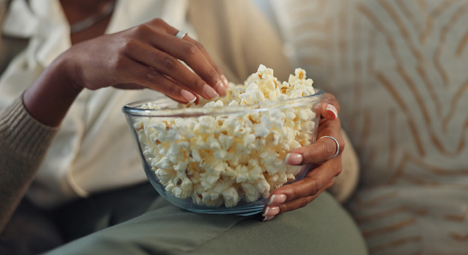 film kijken met popcorn