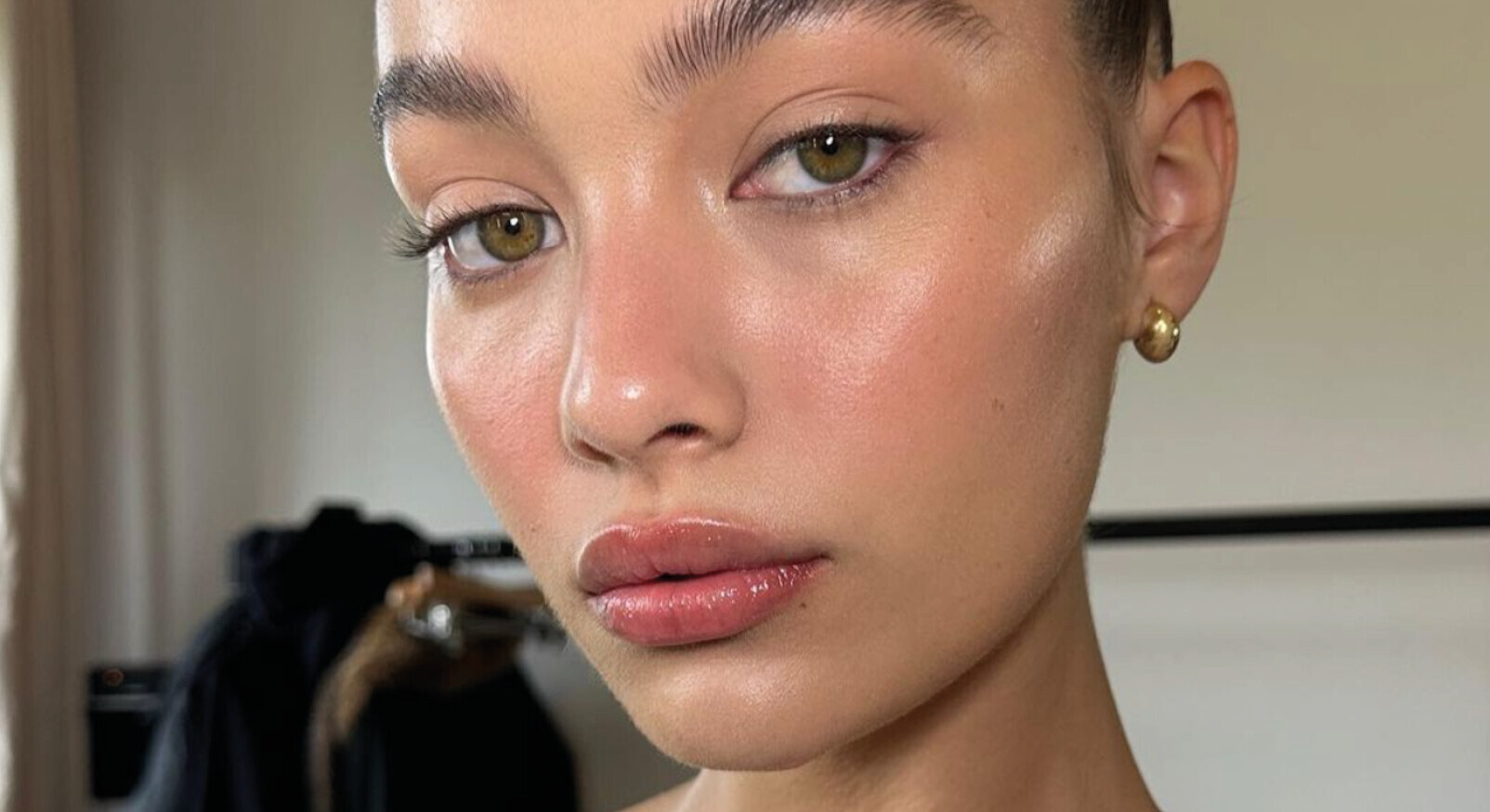 setting-spray-nars-glow-skin