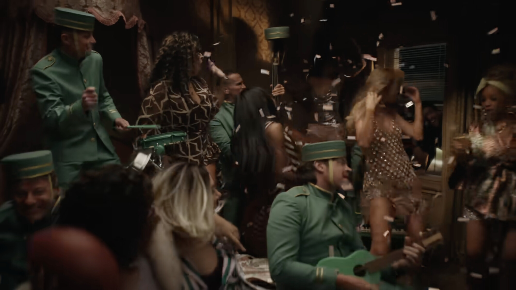Still from The Fate of Ophelia musicvideo Taylor Swift