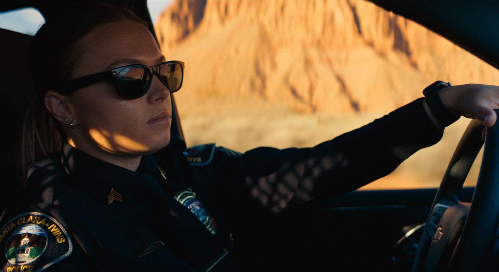 A police officer in uniform, symbolising the arrest and investigation of Hildebrandt and Franke in the state of Utah.