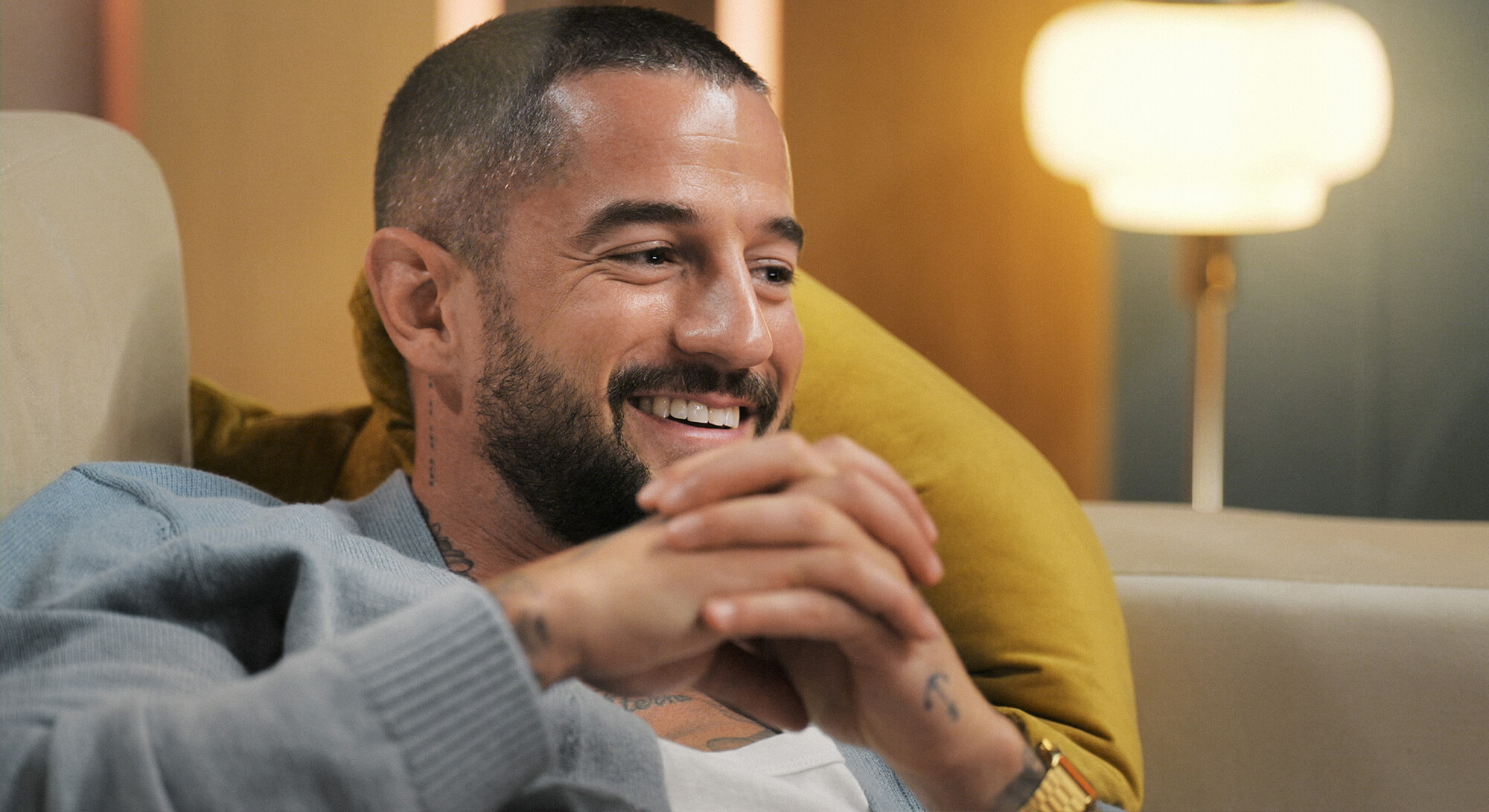 Miguel from Love is Blind looks like this famous Spanish singer