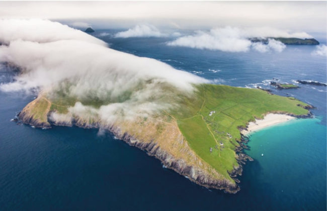 image of the Scottish island Great Blasket Island