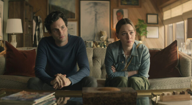 Man and woman on the couch with a relationship therapist